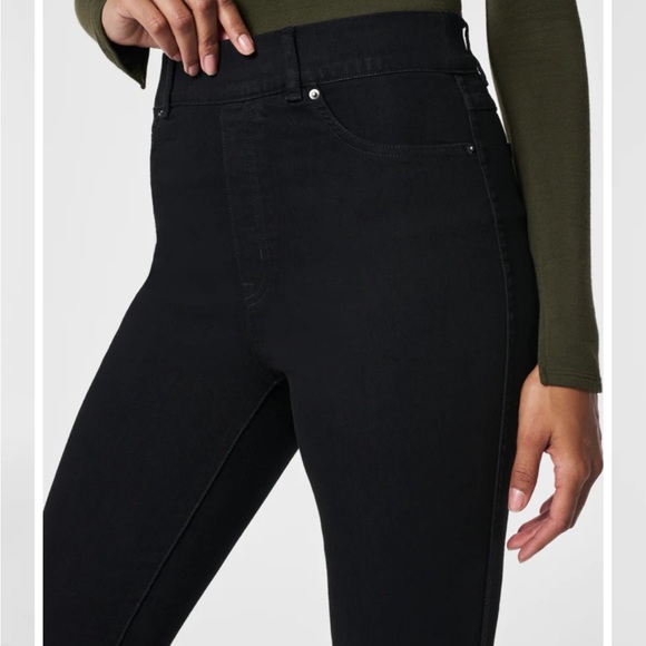 Spanx Ankle Skinny Jeans NWT - Picture 2 of 9